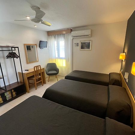 Hostal Tarres Angles Экстерьер фото