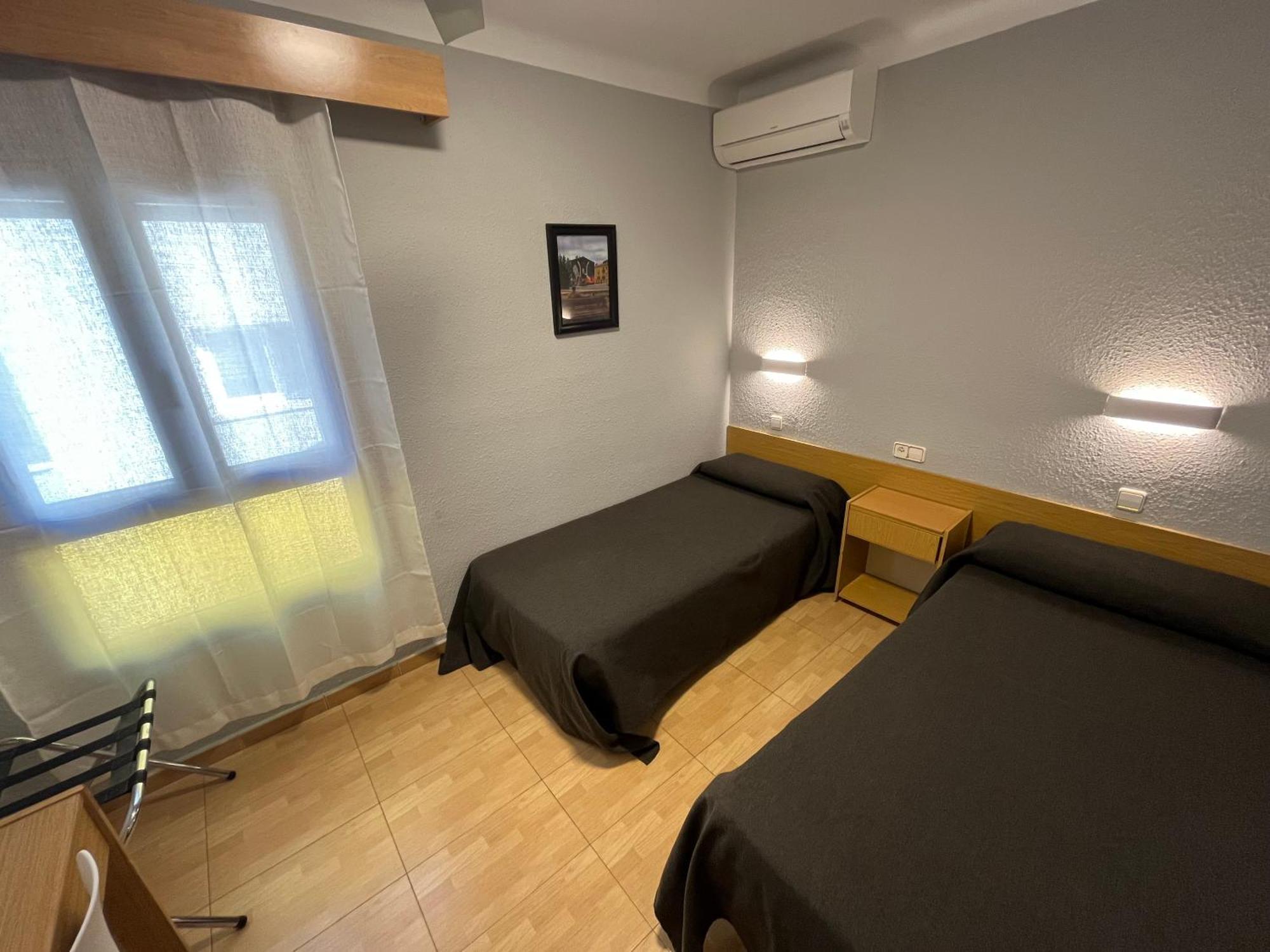 Hostal Tarres Angles Номер фото