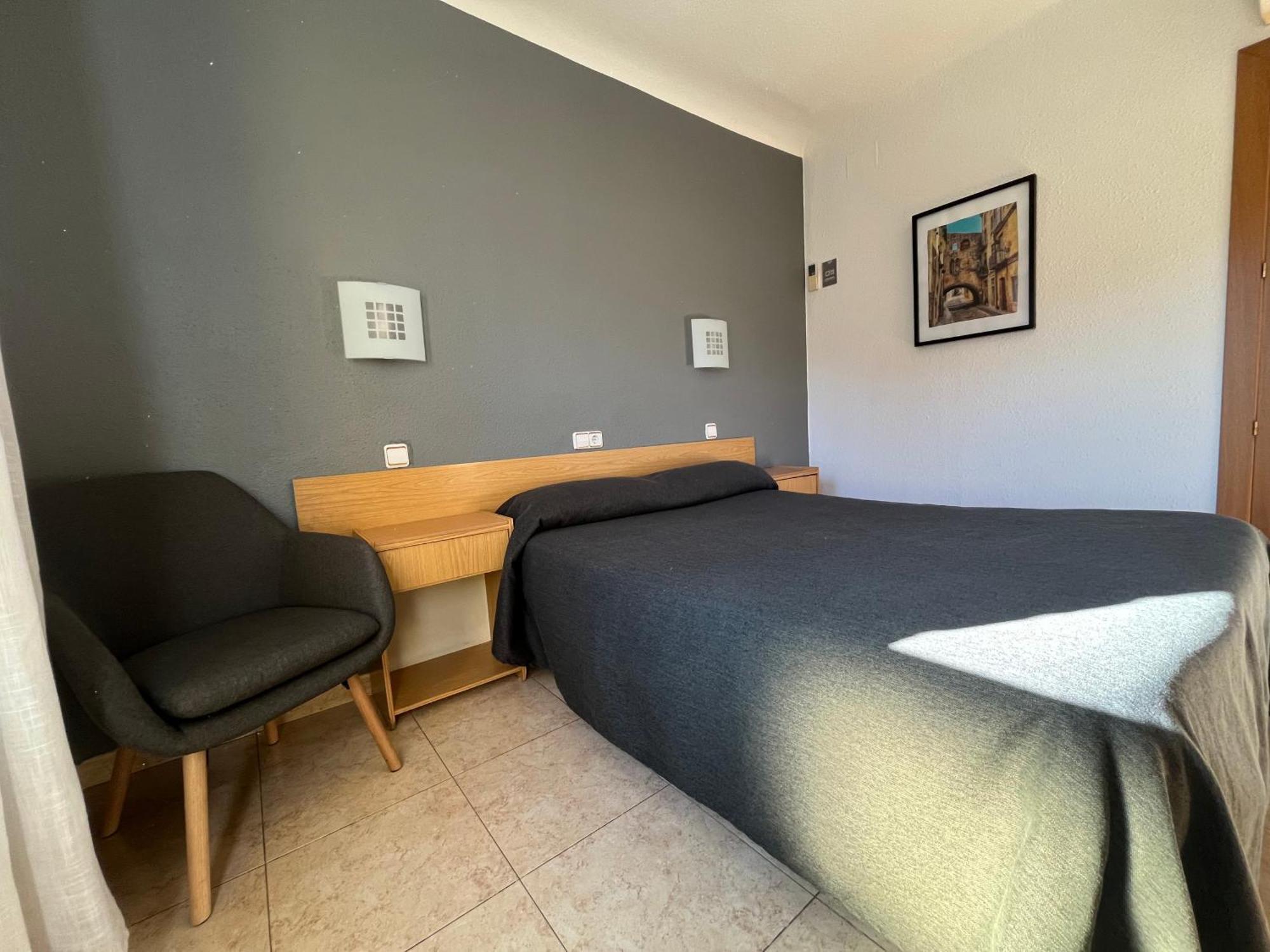 Hostal Tarres Angles Номер фото